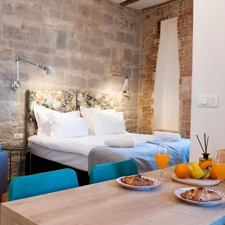 Emarkoni Apartmán *