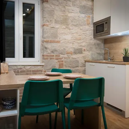 Appartement Emarkoni Split