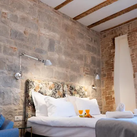 Emarkoni Apartment *