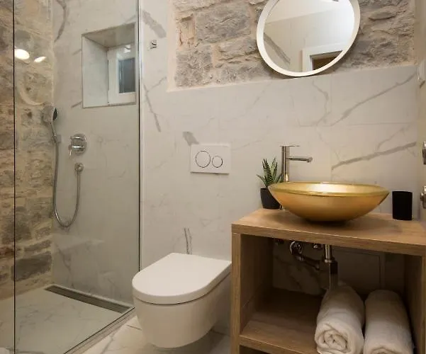 Apartman Emarkoni Split